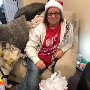 Meet your Posher, Debbie